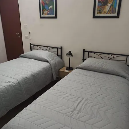 Bed & Breakfast Viola *